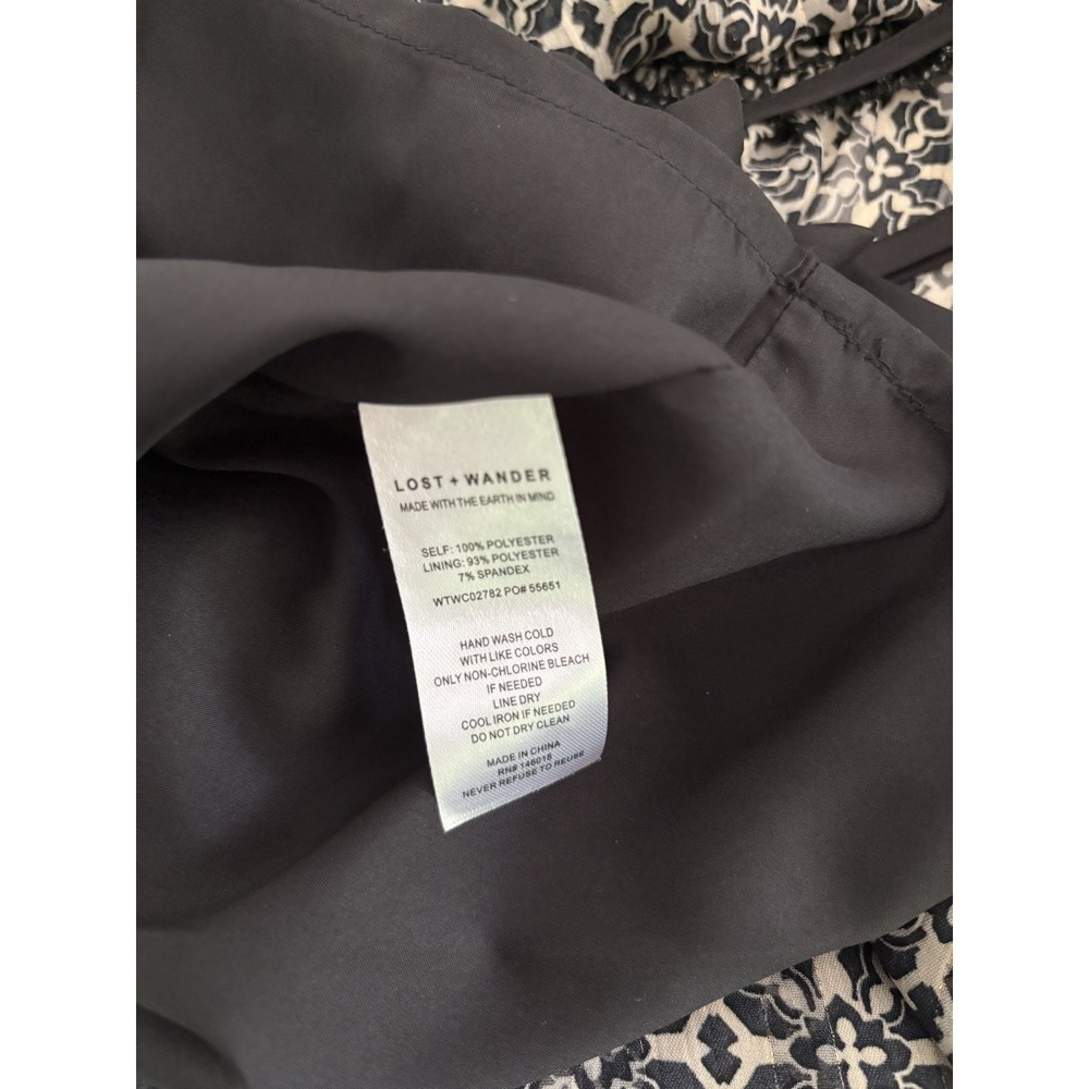Lost + Wander Mira Mock Neck Top - M - Picture 11 of 11